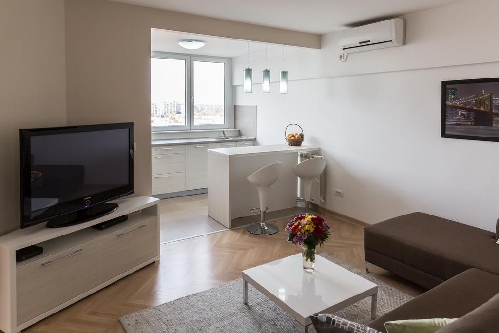 Apartment Admiral Белград Номер фото
